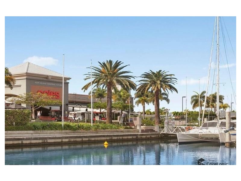 5042 Harbourview Drive, Hope Island QLD 4212