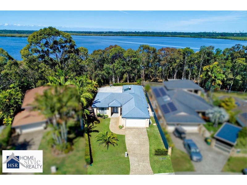 19 Boreen Court, Helensvale QLD 4212