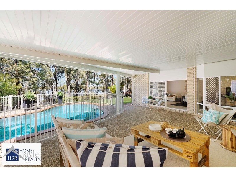 19 Boreen Court, Helensvale QLD 4212