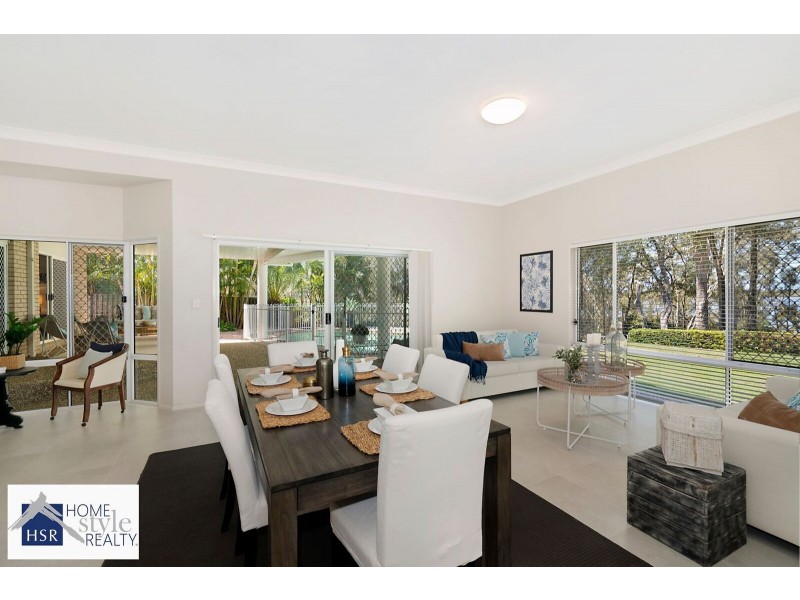 19 Boreen Court, Helensvale QLD 4212