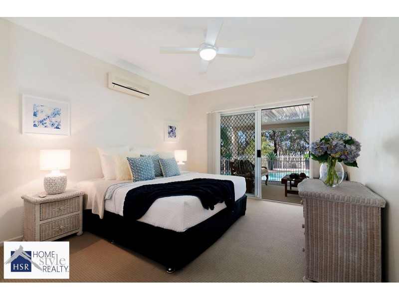 19 Boreen Court, Helensvale QLD 4212