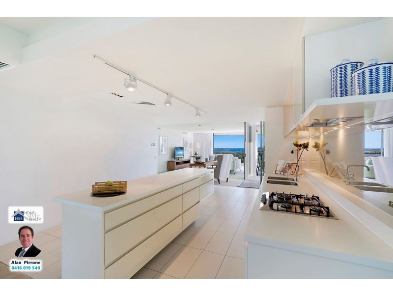 29306 Ephraim Island, Paradise Point QLD 4216