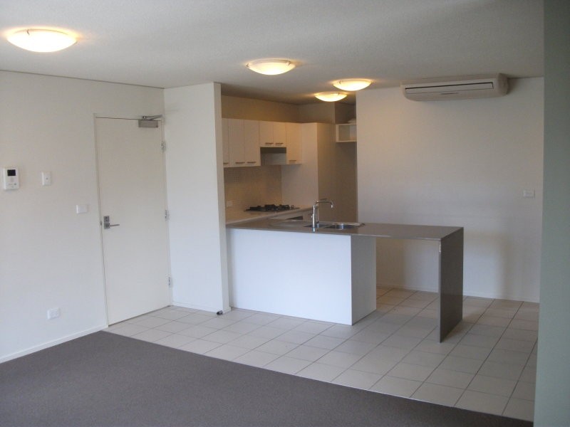 3208/111 Lindfield Road, Helensvale QLD 4212