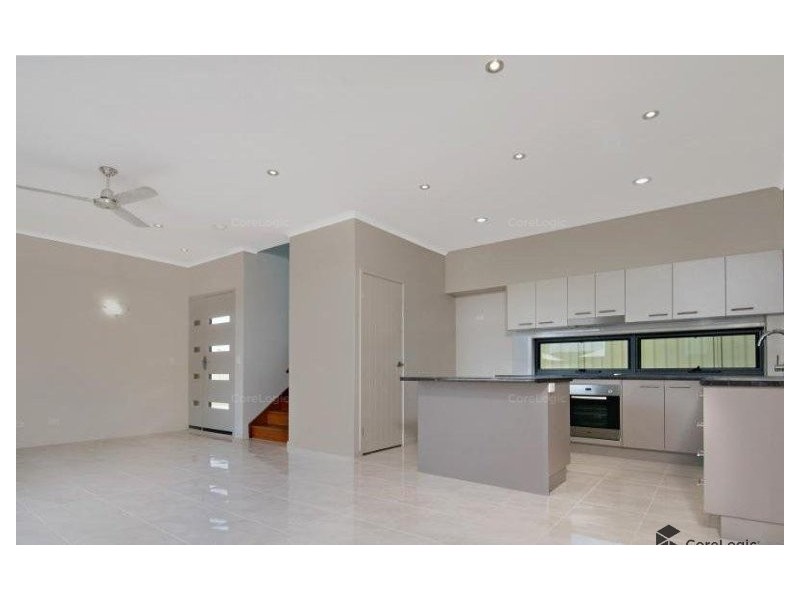 2/9 Bingera Terrace, Caloundra QLD 4551