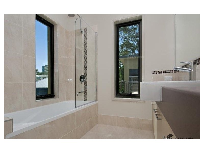 2/9 Bingera Terrace, Caloundra QLD 4551