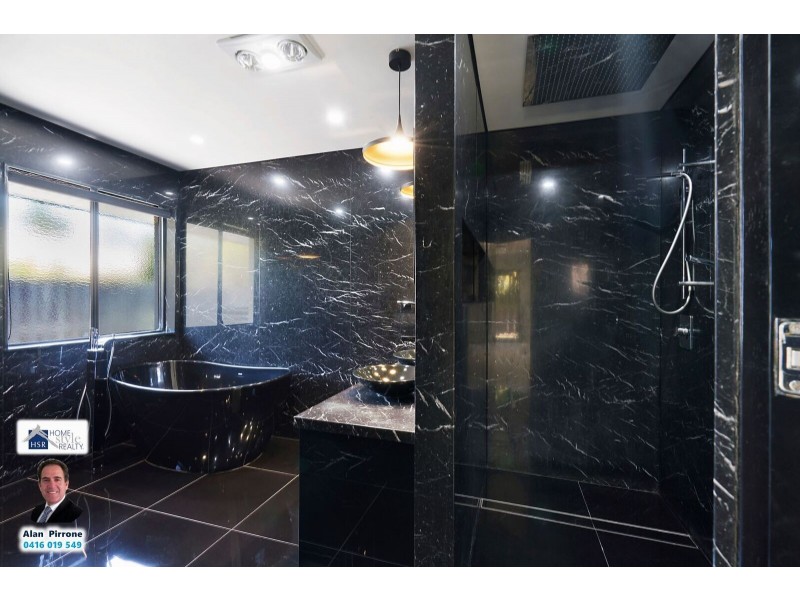 13 Rainbow Circuit, Coomera Waters QLD 4209