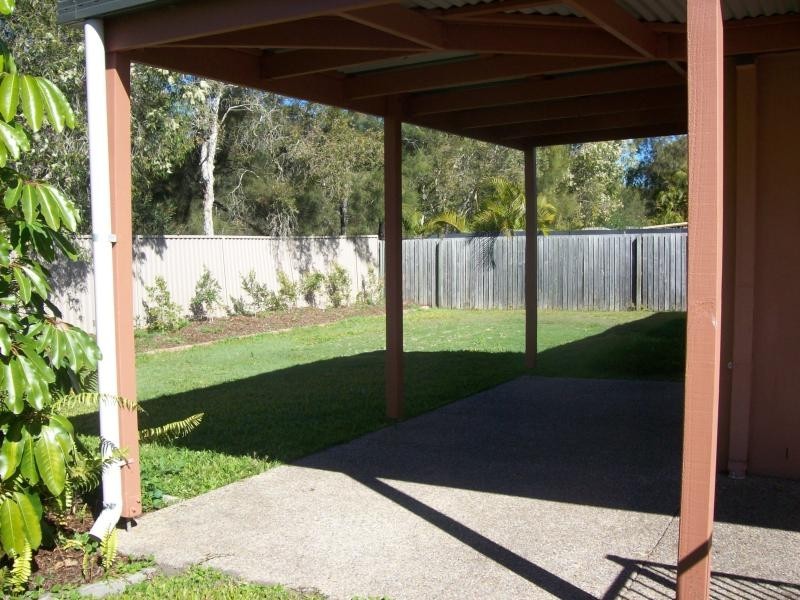 29 Lakeshore Drive, Helensvale QLD 4212