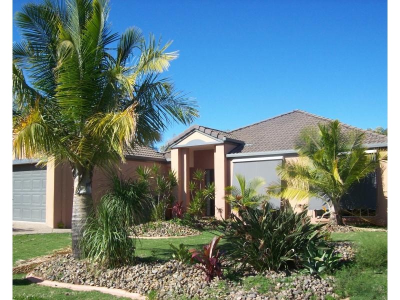 29 Lakeshore Drive, Helensvale QLD 4212