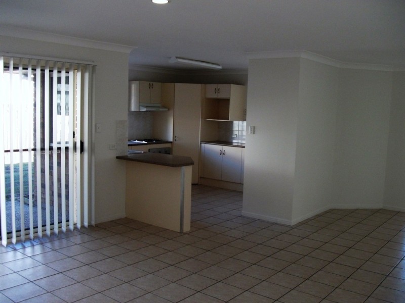 20 Dalley Park Drive, Helensvale QLD 4212