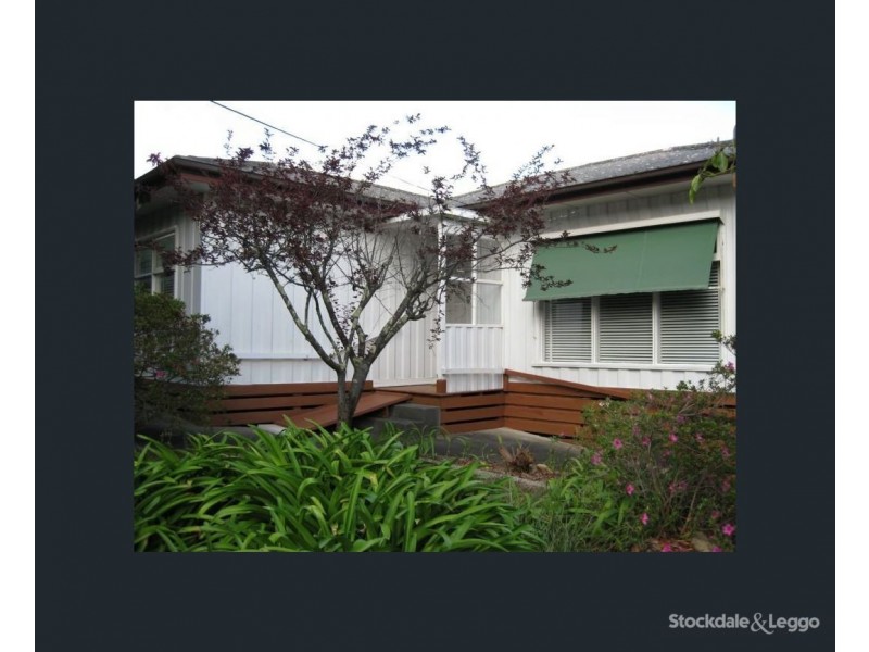 52 Cairn Road, Mccrae VIC 3938