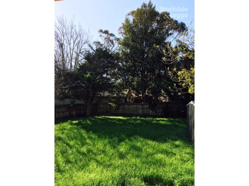 1 Sackville Street, Safety Beach VIC 3936