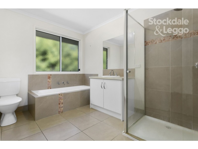 68 Bayview Avenue, Rosebud VIC 3939