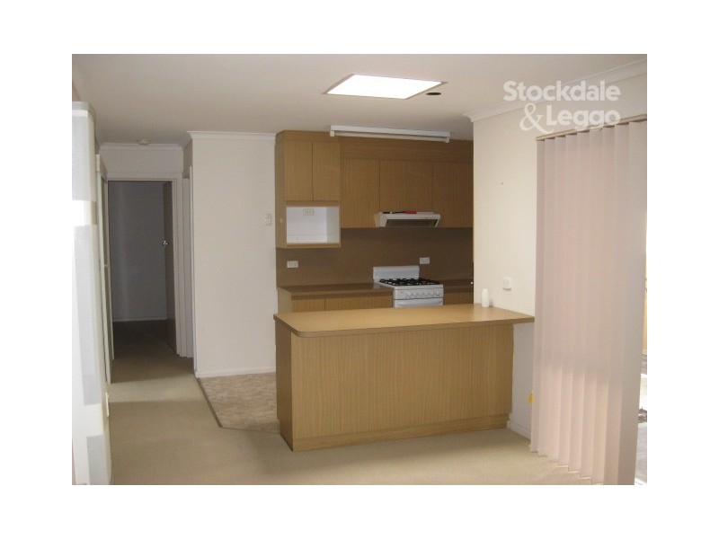 199 Seventh Avenue, Rosebud VIC 3939