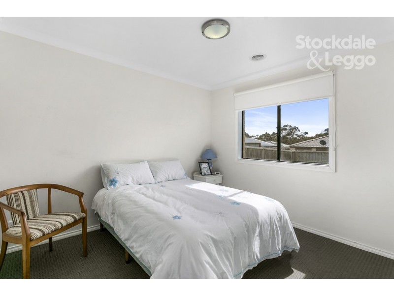 81 Bayview Avenue, Rosebud VIC 3939