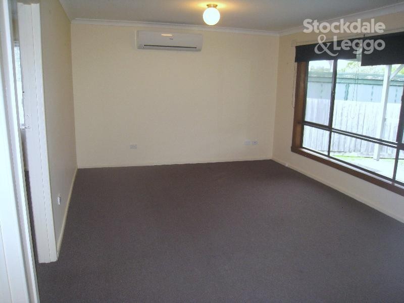 82 Ashenden Square, Rosebud VIC 3939