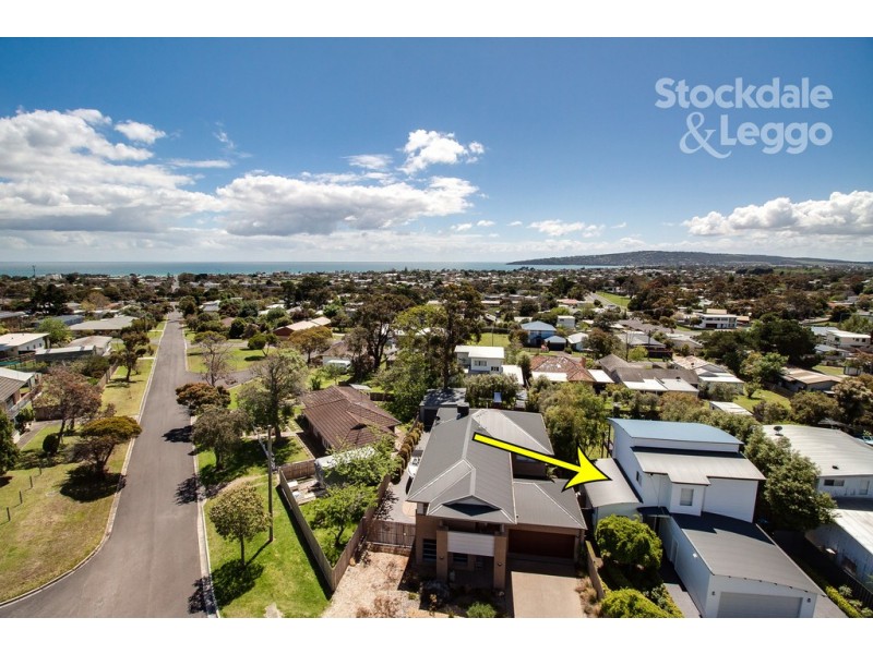 8 You Yangs Avenue, Dromana VIC 3936