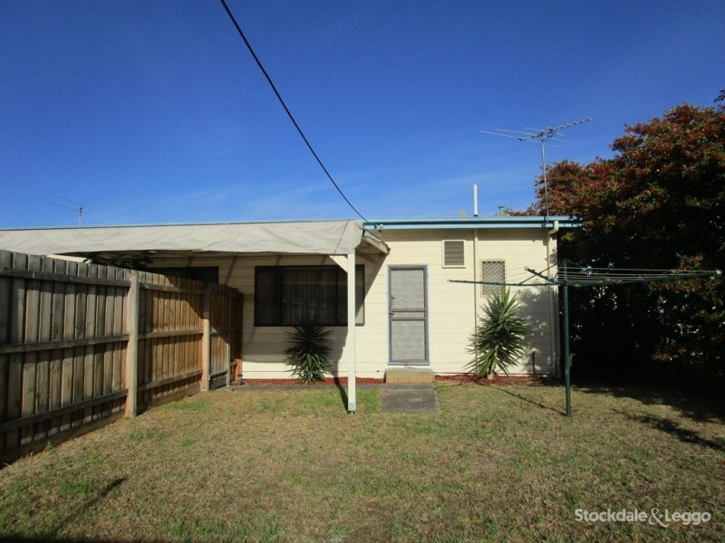 1/11 Capel Avenue, Capel Sound VIC 3940