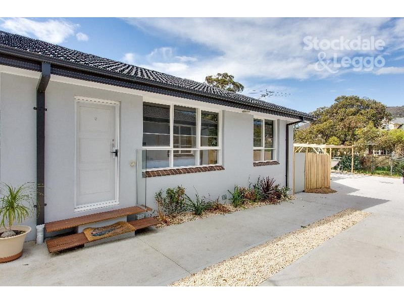 2/21 Wattle Place, Mccrae VIC 3938