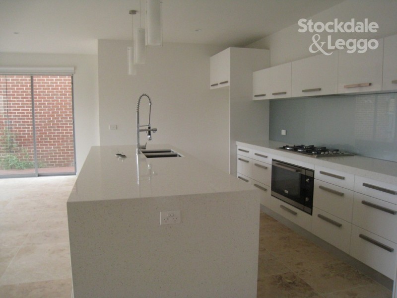 13 / 57-59 Pier Street, Dromana VIC 3936