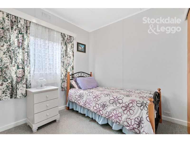 177 Ninth Avenue, Rosebud VIC 3939