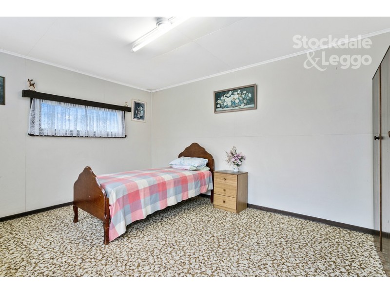 177 Ninth Avenue, Rosebud VIC 3939