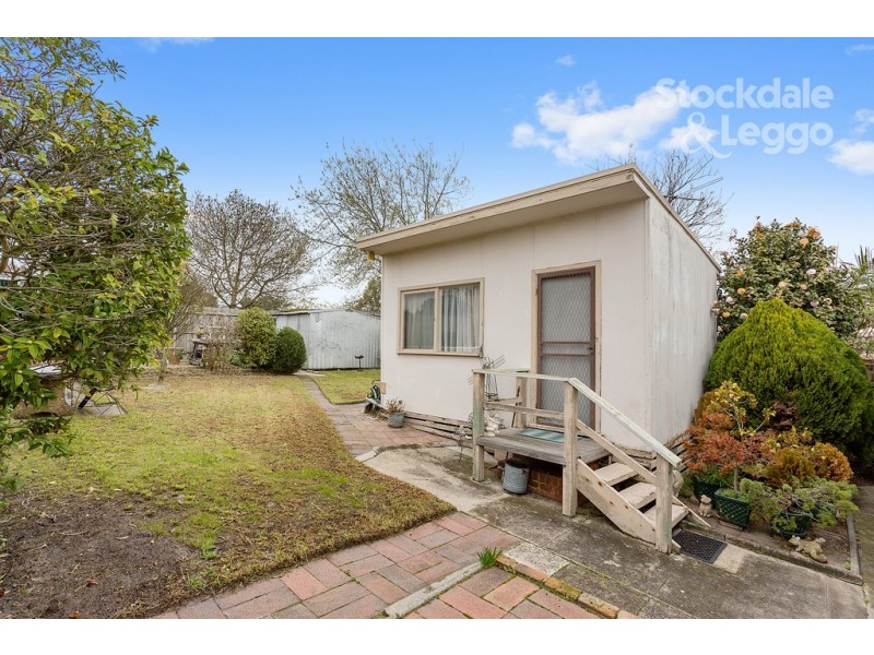 177 Ninth Avenue, Rosebud VIC 3939