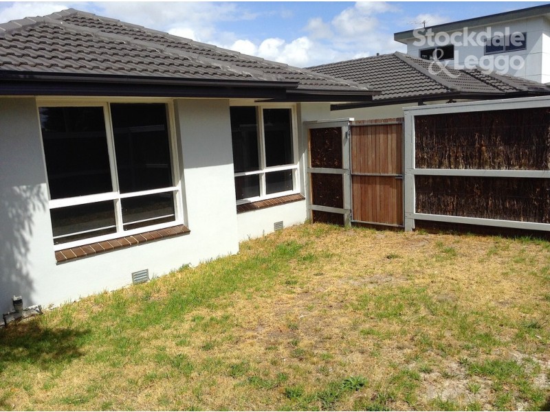 1/21 Wattle Place, Mccrae VIC 3938