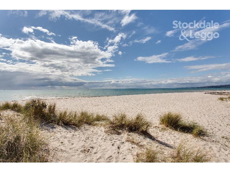 1/21 Wattle Place, Mccrae VIC 3938