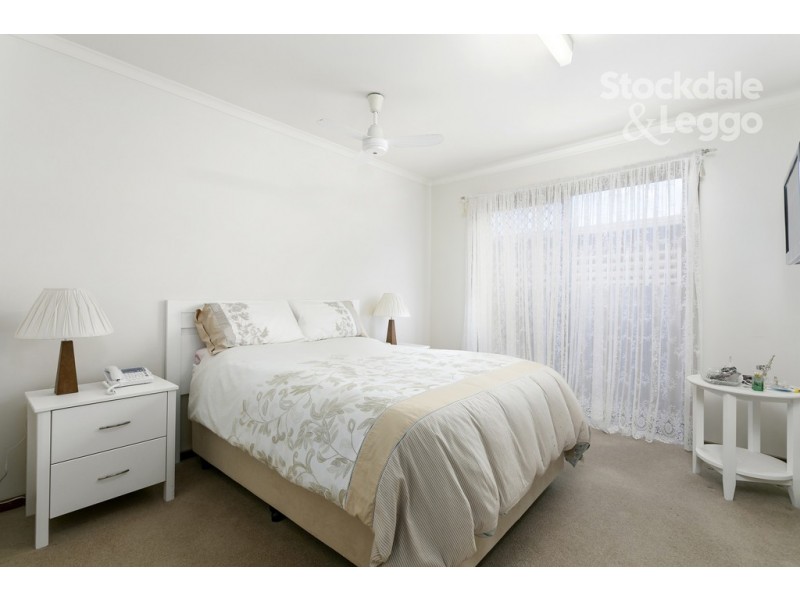 16 Besgrove Street, Rosebud VIC 3939