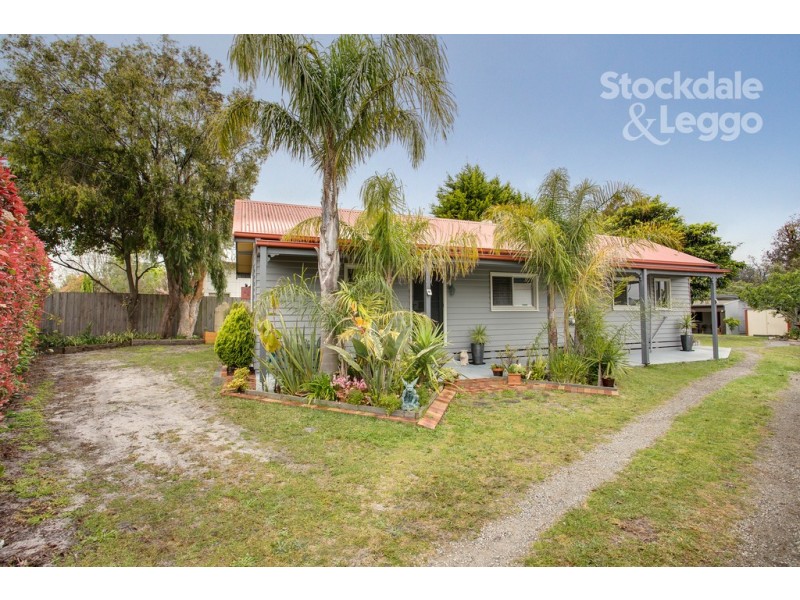 13 Lawson Crescent, Rosebud VIC 3939