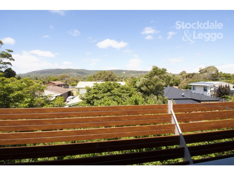 2/49 Hayes Avenue, Rosebud VIC 3939