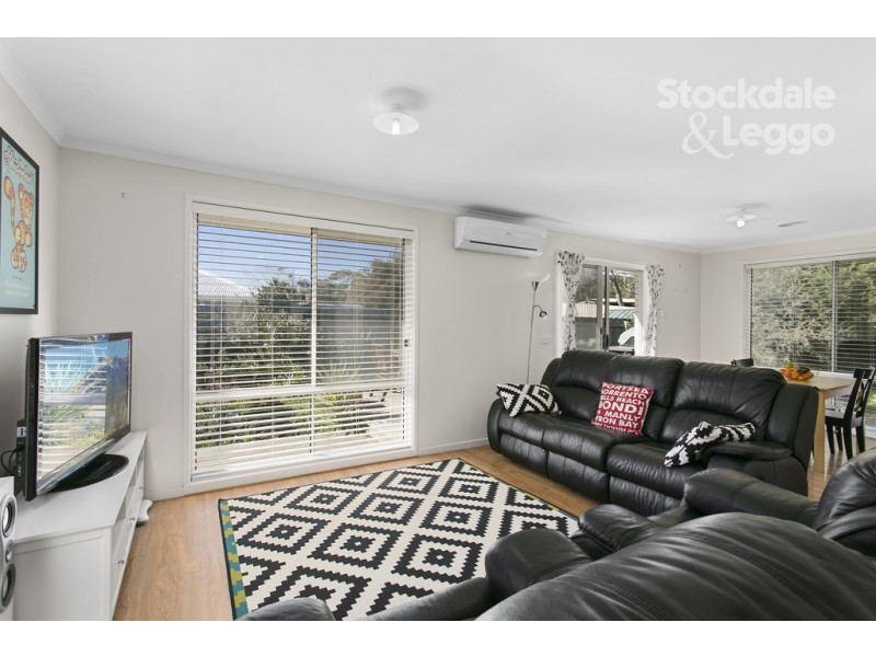 68 Bayview Avenue, Rosebud VIC 3939