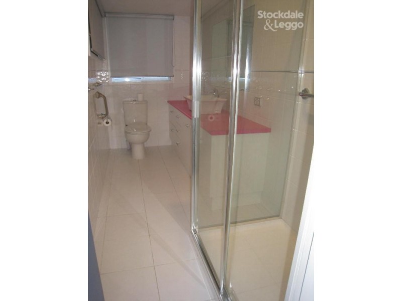 10 Cairns Avenue, Rosebud VIC 3939