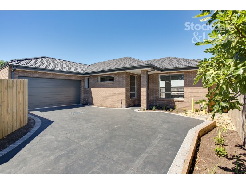2/13 Windella Avenue, Rosebud VIC 3939