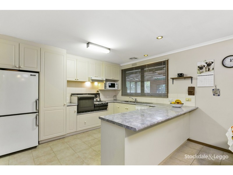 30 Ashenden Square, Rosebud VIC 3939