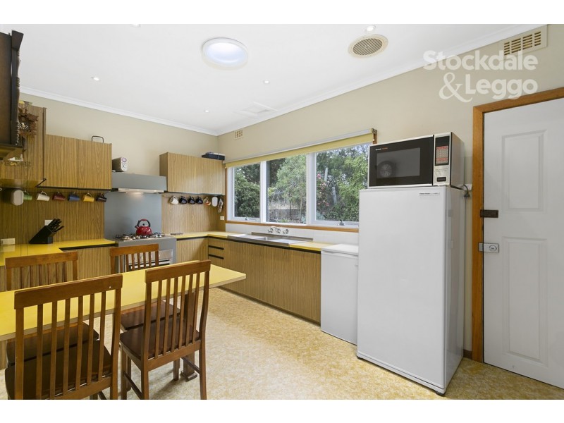 45 Weeroona Street, Rye VIC 3941