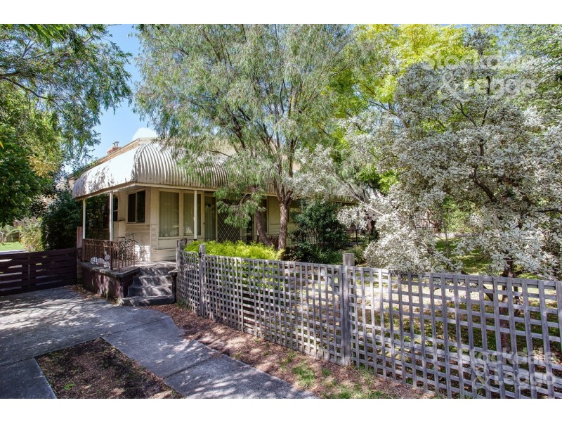 27 Codrington Street, Dromana VIC 3936