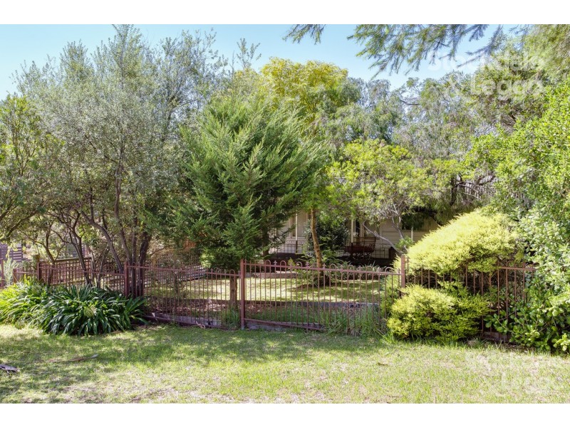 27 Codrington Street, Dromana VIC 3936