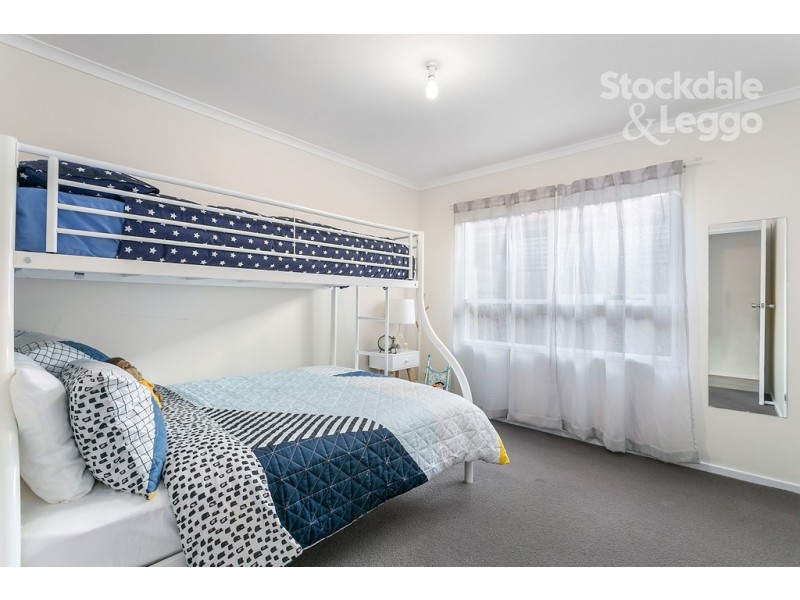 107 Third Avenue, Rosebud VIC 3939