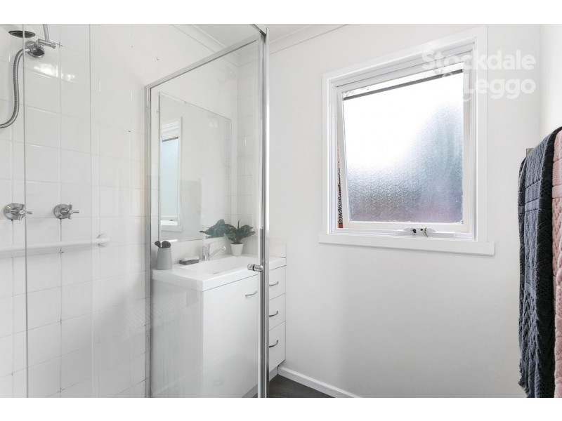 107 Third Avenue, Rosebud VIC 3939