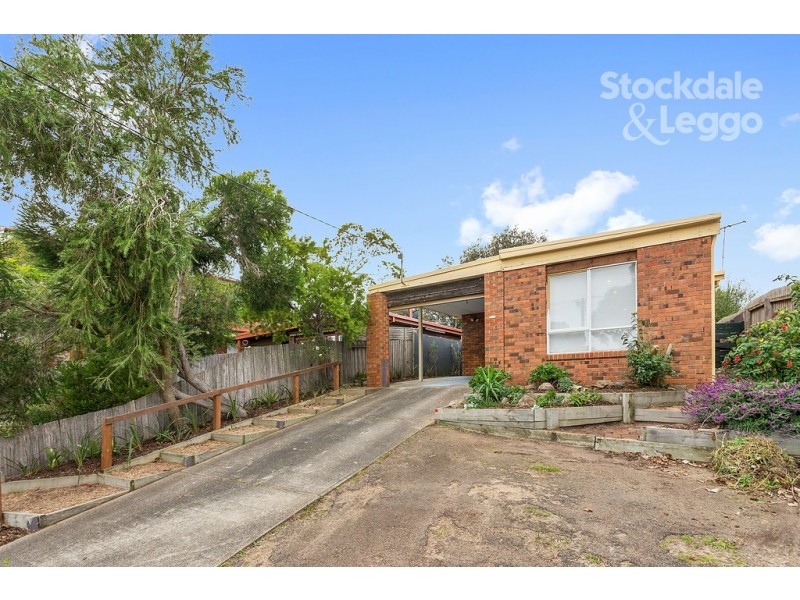 107 Third Avenue, Rosebud VIC 3939