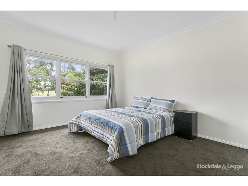 85 Ninth Avenue, Rosebud VIC 3939