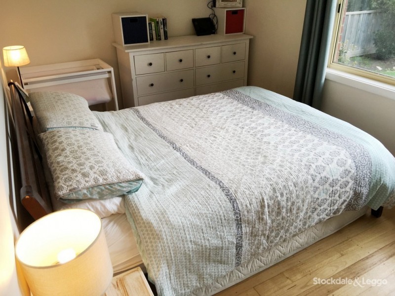 8 Tassel Road, Safety Beach VIC 3936