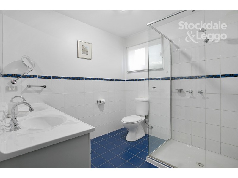 24 Warrain Avenue, Rosebud VIC 3939