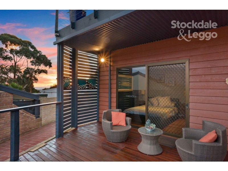 24 Warrain Avenue, Rosebud VIC 3939