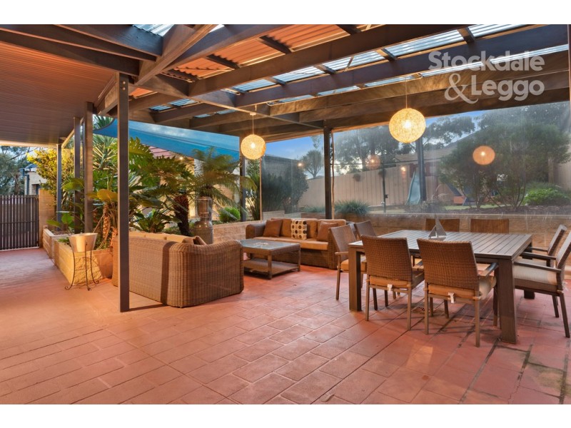 24 Warrain Avenue, Rosebud VIC 3939