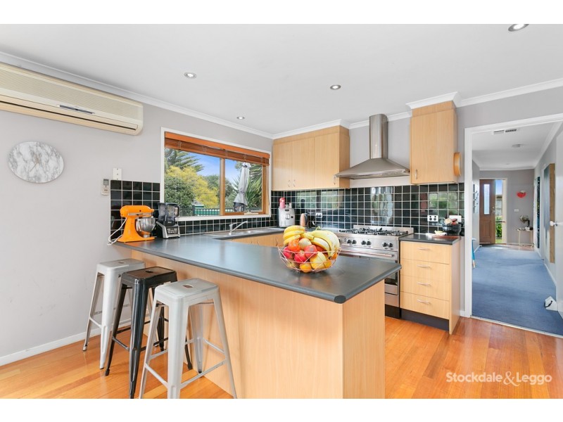 17 Anne Street, Rosebud VIC 3939