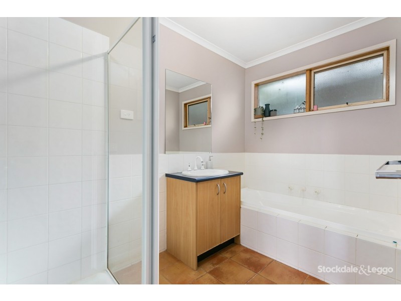 17 Anne Street, Rosebud VIC 3939