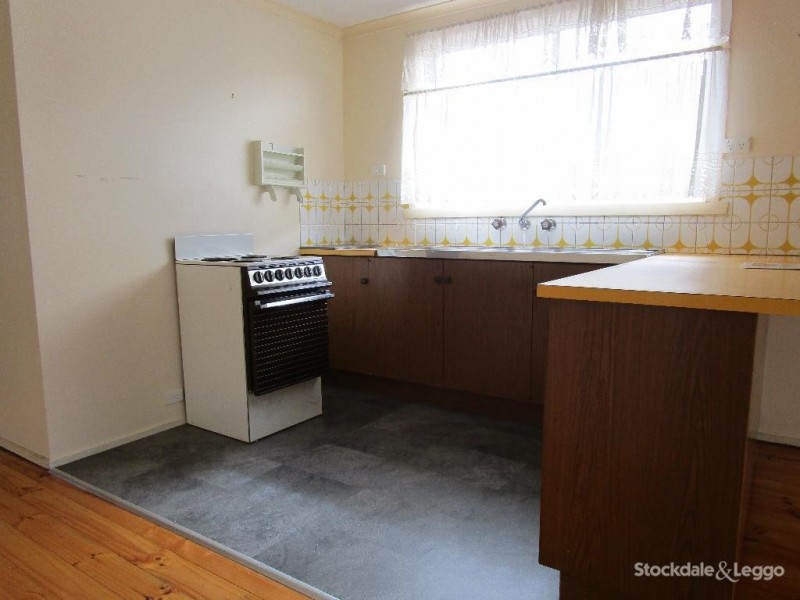 152 Ninth Avenue, Rosebud VIC 3939