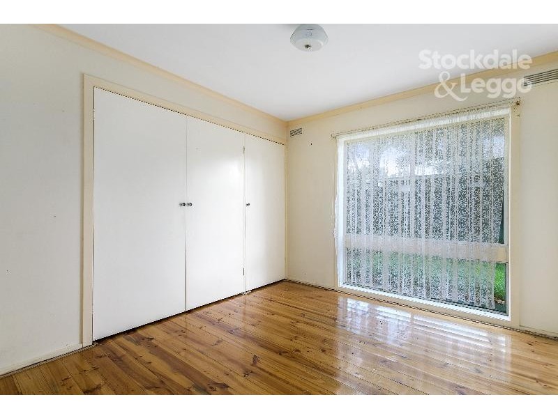 152 Ninth Avenue, Rosebud VIC 3939